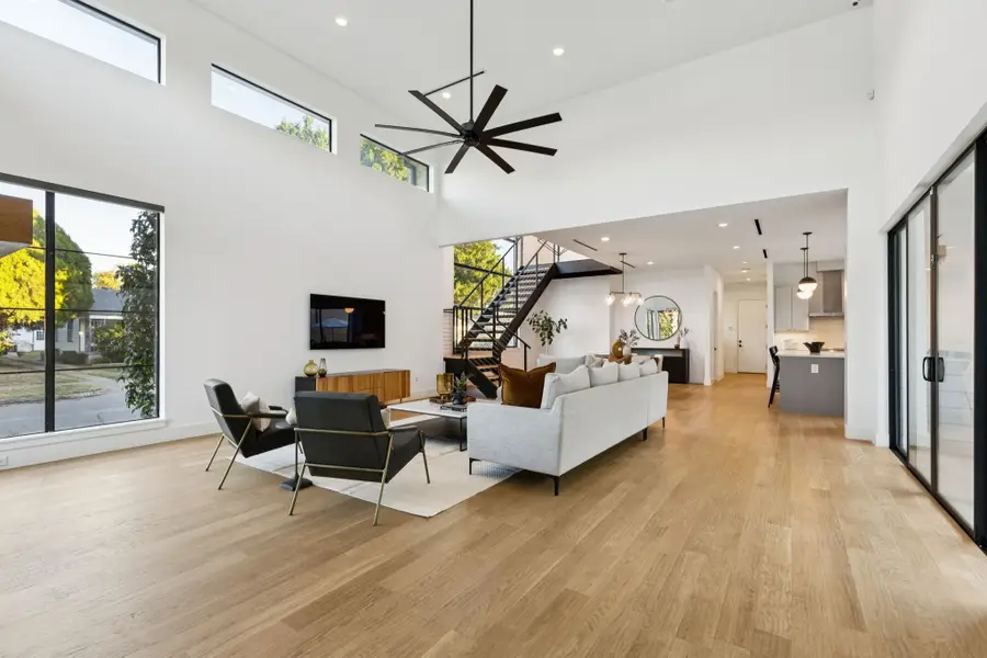 4826 March Avenue, Dallas, TX 75209 - Image #2