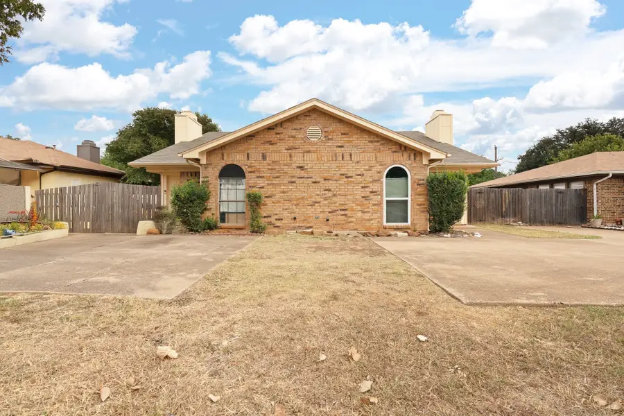 5123 Trail Dust Lane, Arlington, TX 76017 - Image #2