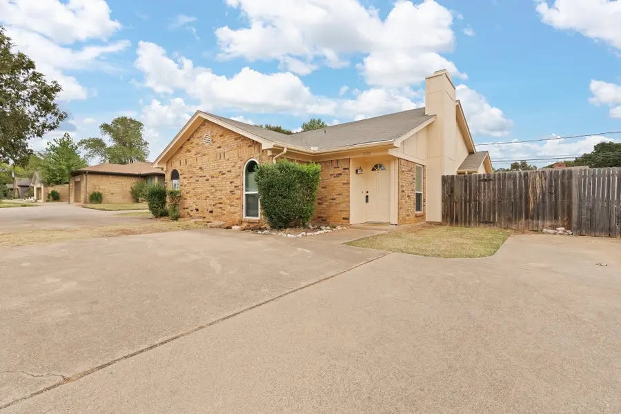 5123 Trail Dust Lane, Arlington, TX 76017 - Image #3
