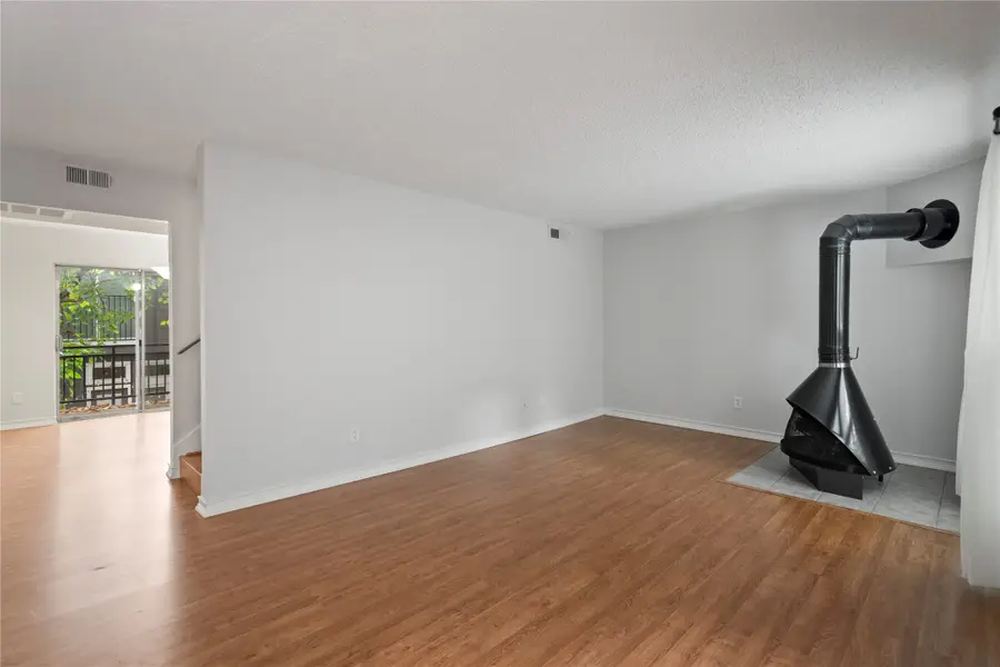 4020 Holland Avenue #202, Dallas, TX 75219 - Image #3