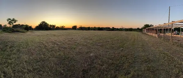 411 S Leagueline Road, Trinidad, TX 75163