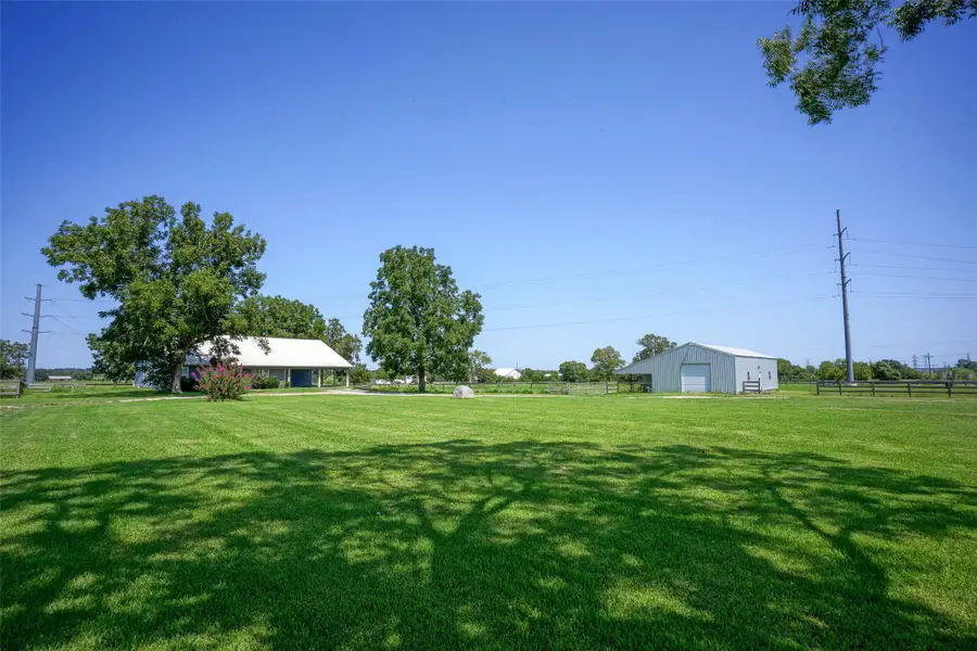 15989 State Highway 30, Richards, TX 77873 - Image #2