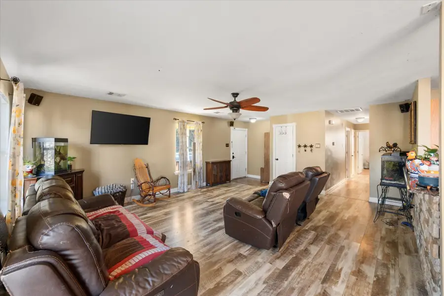 7811 E Fm 917, Alvarado, TX 76009 - Image #3