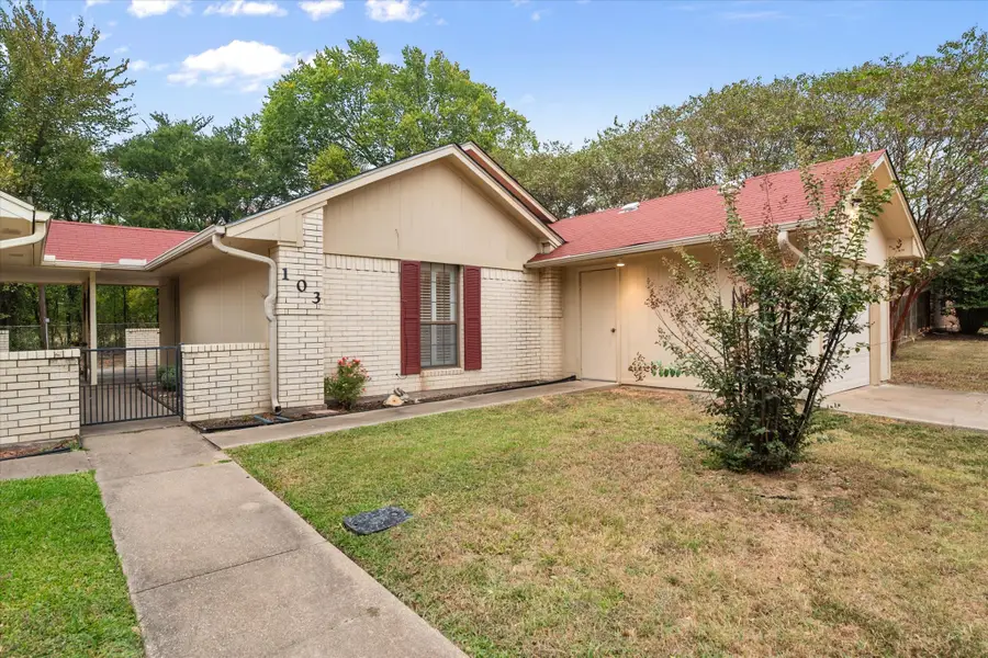 103 Gilpin, Fairfield, TX 75840 - Image #2