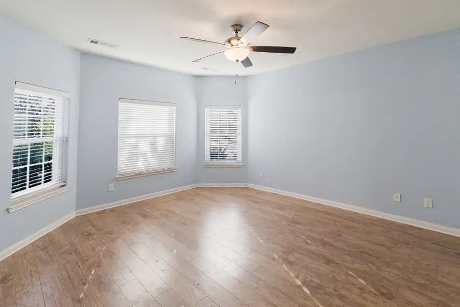 12637 Forest Lawn Road, Rhome, TX 76078 - Image #3