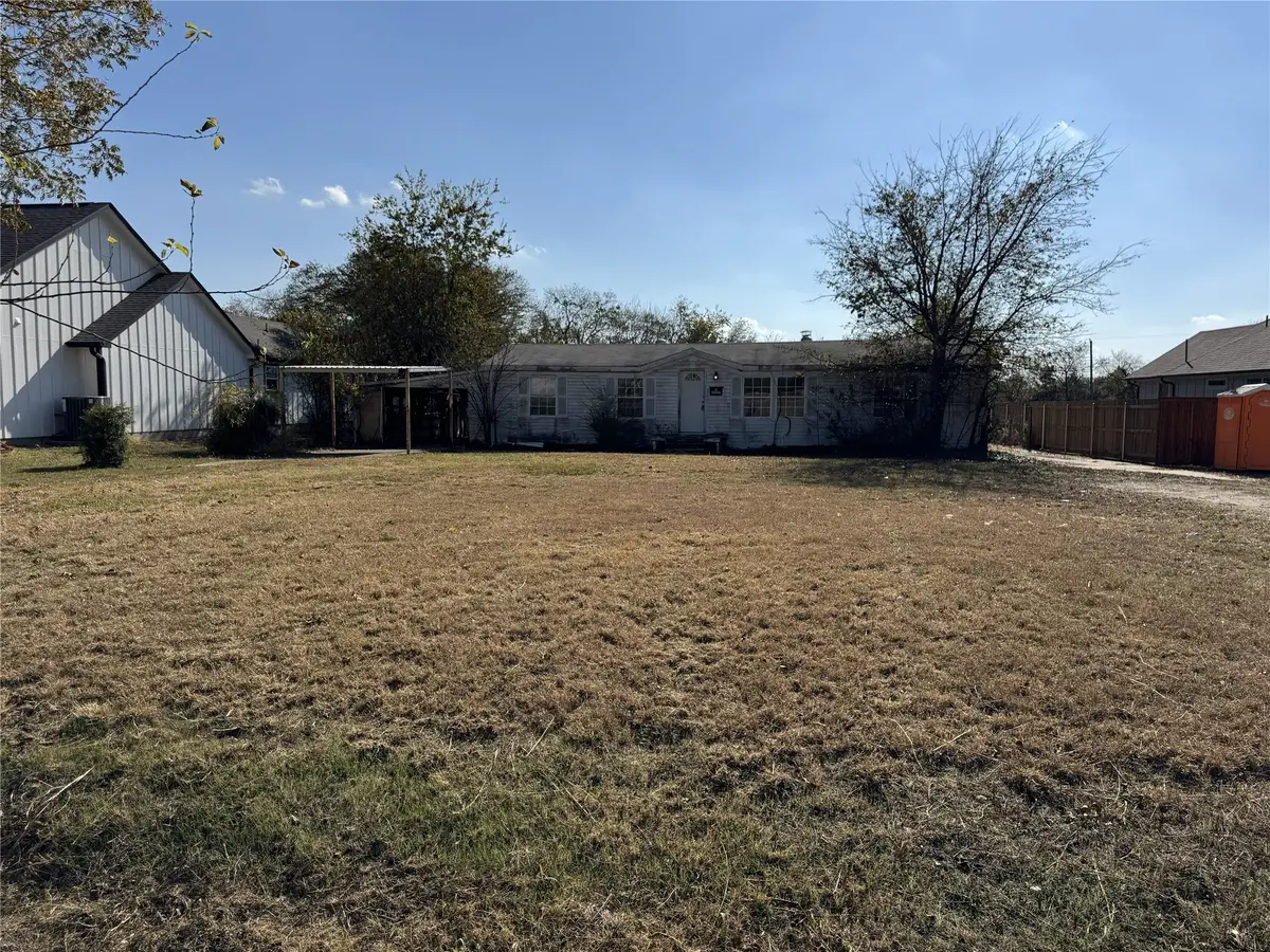 1658 Brookview Drive, Lancaster, TX 75146 - Image #1
