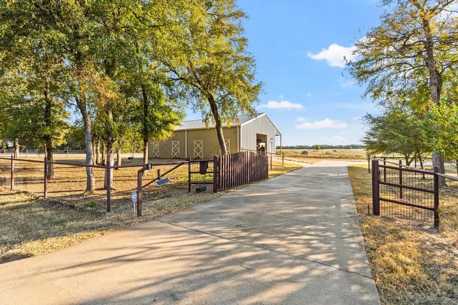 613 Bone Road, Valley Mills, TX 76689 - Image #3