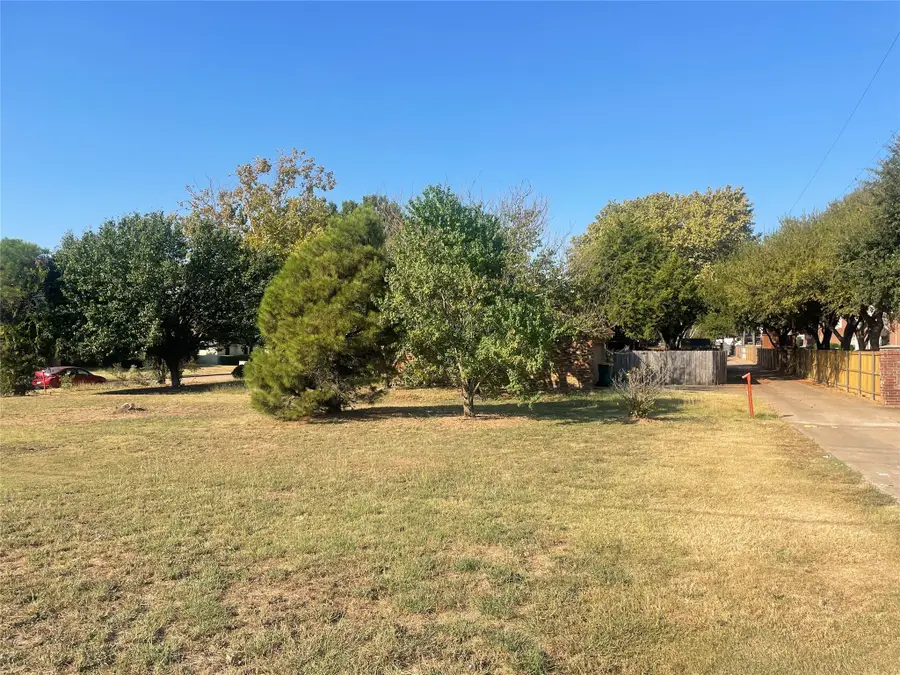 924 Walters Drive, Cedar Hill, TX 75104 - Image #3