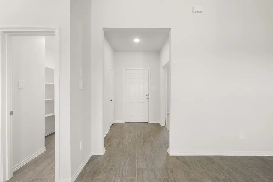 504 Diamond Drive, Azle, TX 76020 - Image #3