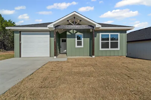 3402 Hilltop Road, Granbury, TX 76048