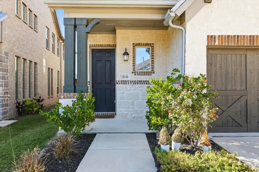 18140 Lakefront Court, Forney, TX 75126 - Image #2