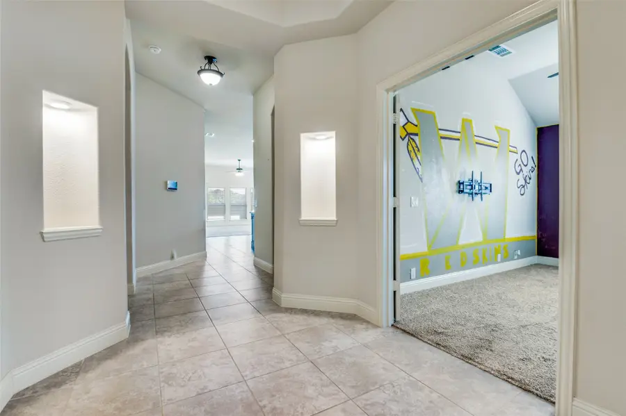 1914 Maplewood Drive, Glenn Heights, TX 75154 - Image #3