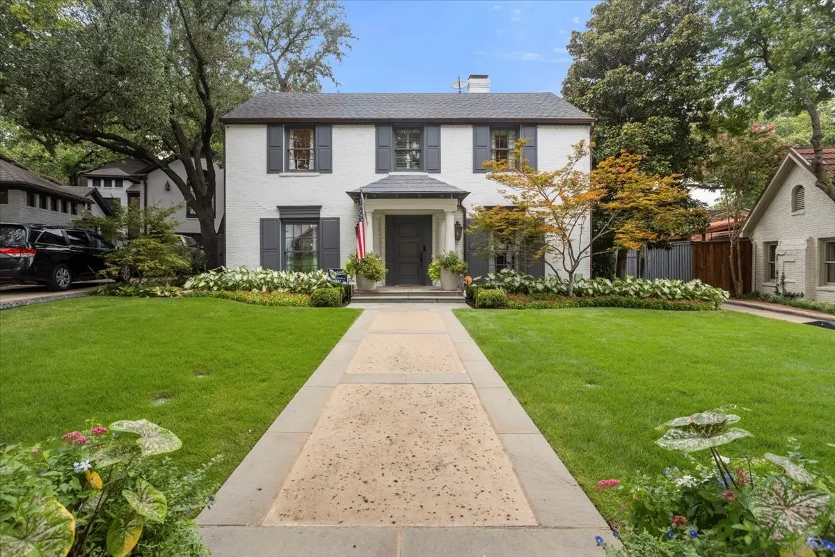 3912 Lenox Drive, Fort Worth, TX 76107 - Image #1