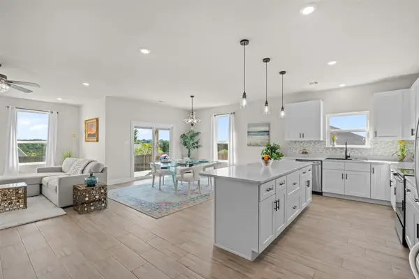 2415 Beverly Drive, Granbury, TX 76048