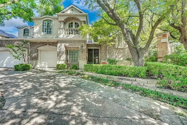 16701 Village Lane, Dallas, TX 75248