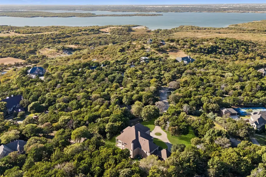 1616 Promontory Drive, Cedar Hill, TX 75104 - Image #3