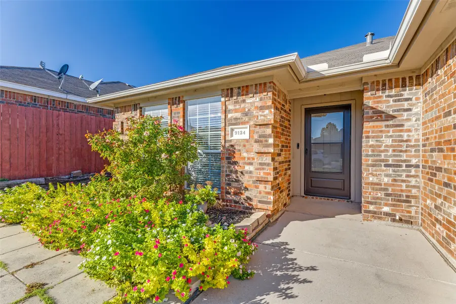 9124 Nathan Drive, White Settlement, TX 76108 - Image #3