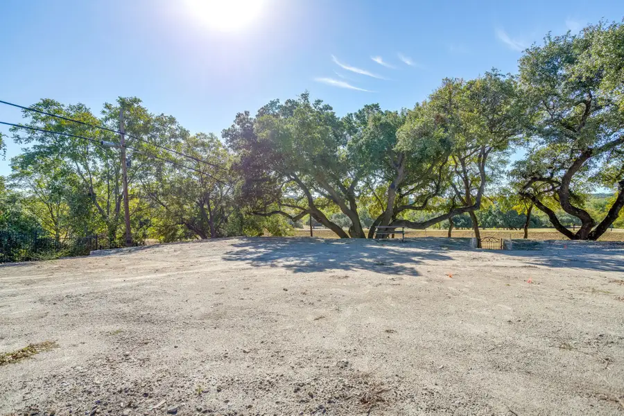 628 Athenia Drive, Fort Worth, TX 76114 - Image #2