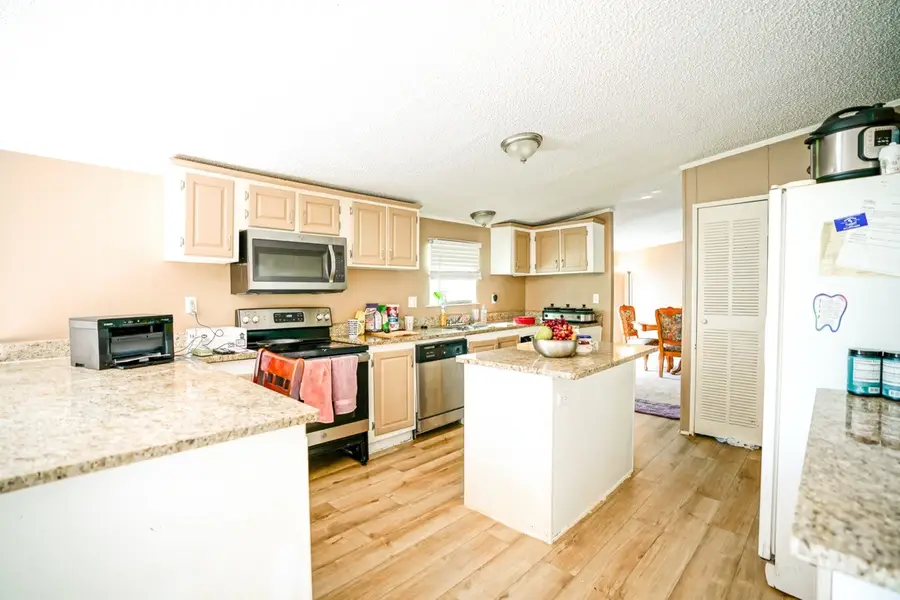 126 Sorrel Way, Alvarado, TX 76009 - Image #2