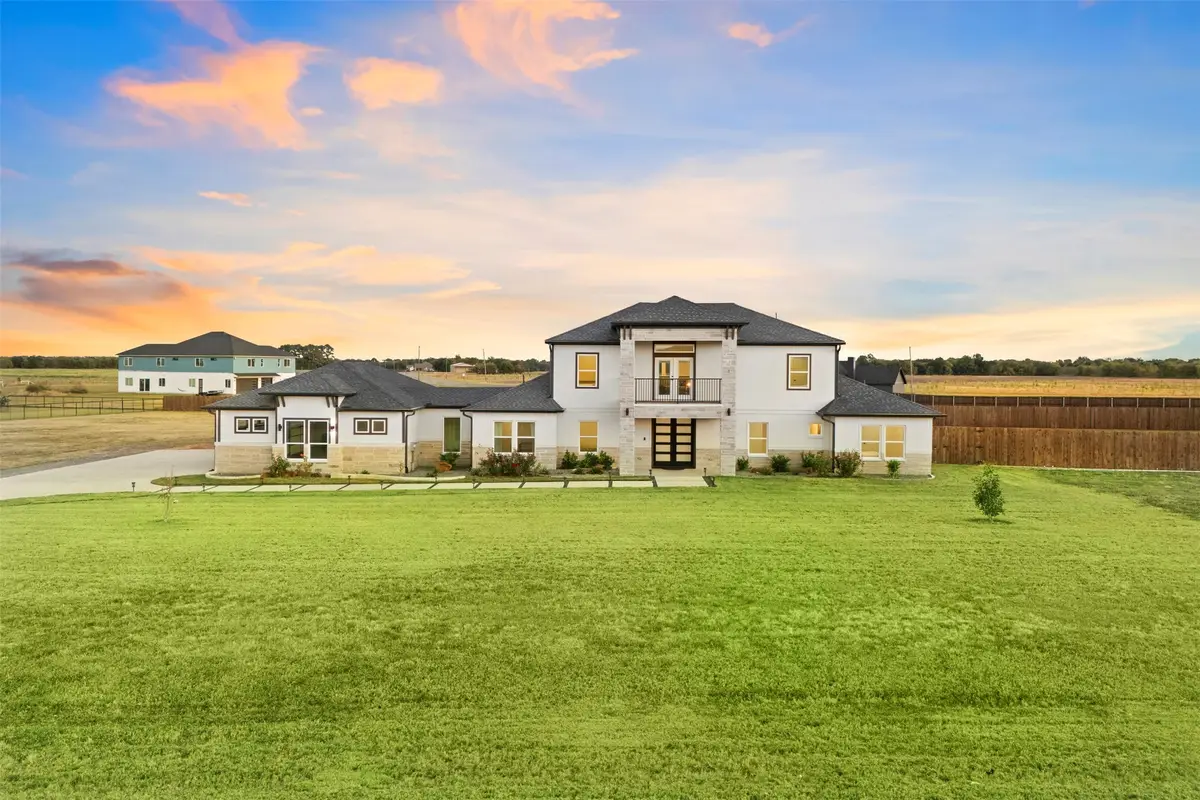 3721 E Highway 34, Ennis, TX 75119 - Image #1