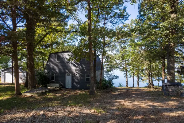 201 County Rd 2613, Pittsburg, TX 75686