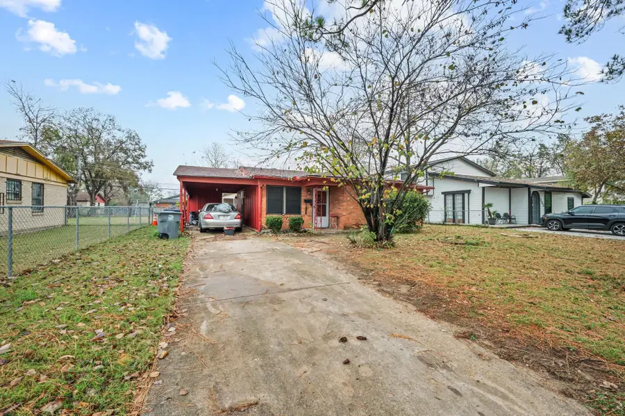 220 Satinwood Drive, Dallas, TX 75217 - Image #3