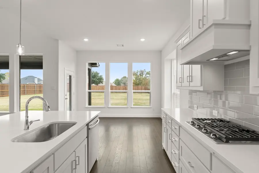 403 Heritage Hill Drive, Forney, TX 75126 - Image #2