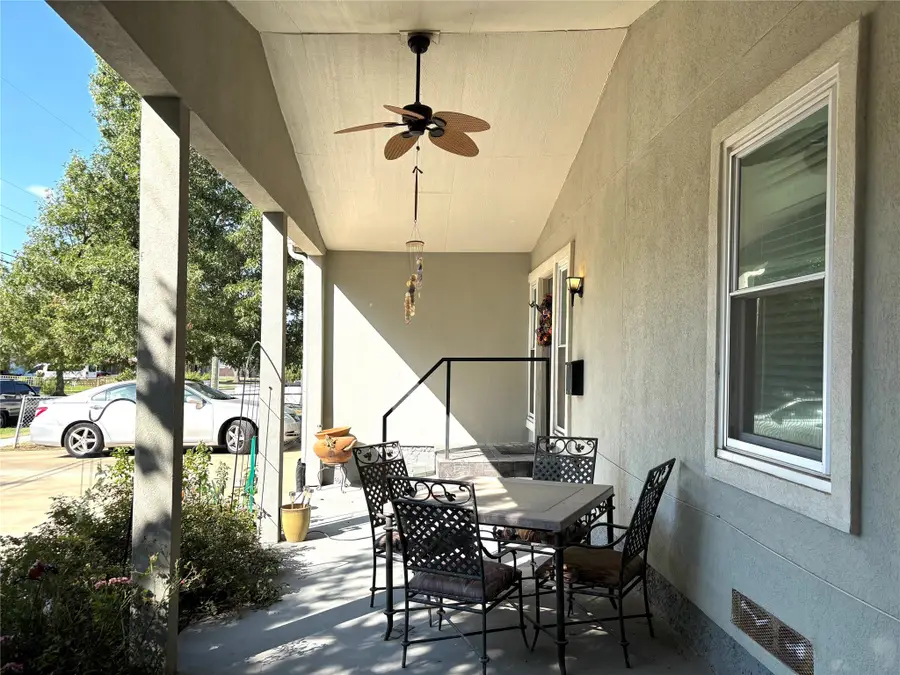 3829 Wemdon Drive, Dallas, TX 75220 - Image #2