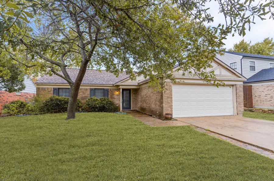 2230 Country Oaks Drive, Garland, TX 75040 - Image #3