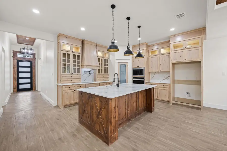 8814 Rockway Street, White Settlement, TX 76108 - Image #2