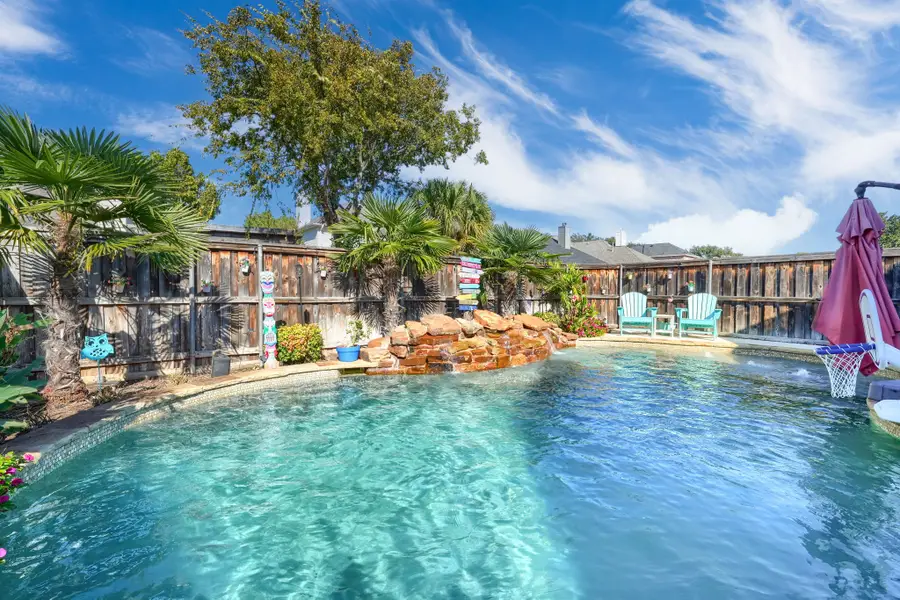 3708 Juniper Circle, The Colony, TX 75056 - Image #2