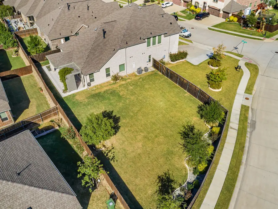 1712 Brookridge Path, Carrollton, TX 75010 - Image #2