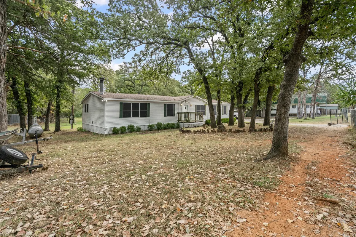 309 Forestwood Drive, Alvarado, TX 76009 - Image #1