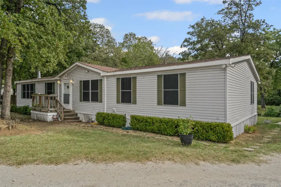 309 Forestwood Drive, Alvarado, TX 76009 - Image #3