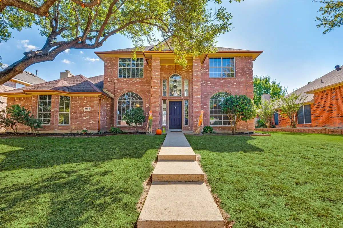 1502 Hamilton Drive, Cedar Hill, TX 75104 - Image #1