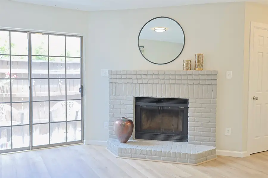 5757 E University Boulevard #22F, Dallas, TX 75206 - Image #2