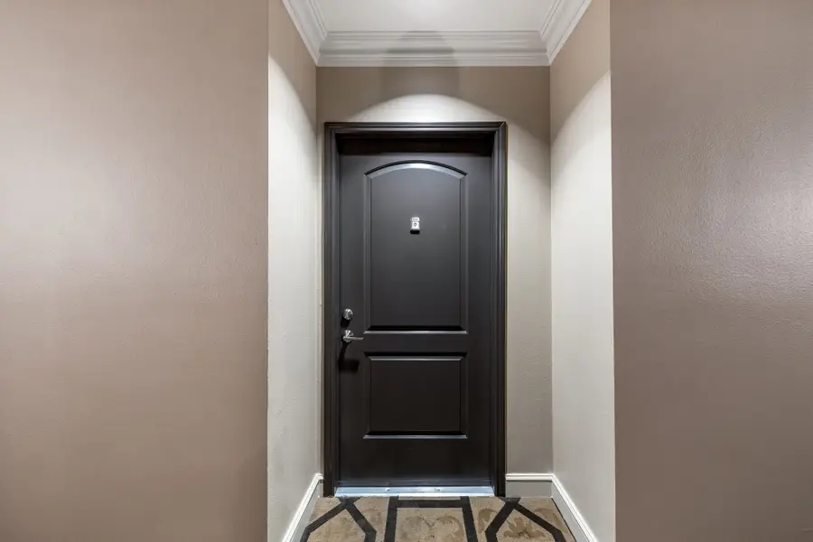 3225 Turtle Creek Boulevard #820, Dallas, TX 75219 - Image #2