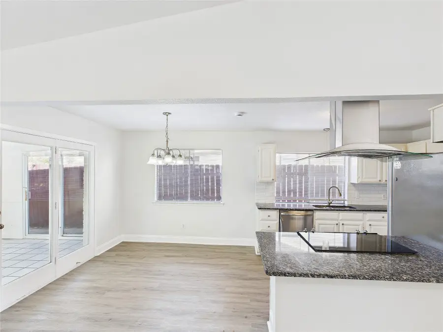 5401 Denise Drive, Haltom City, TX 76148 - Image #3