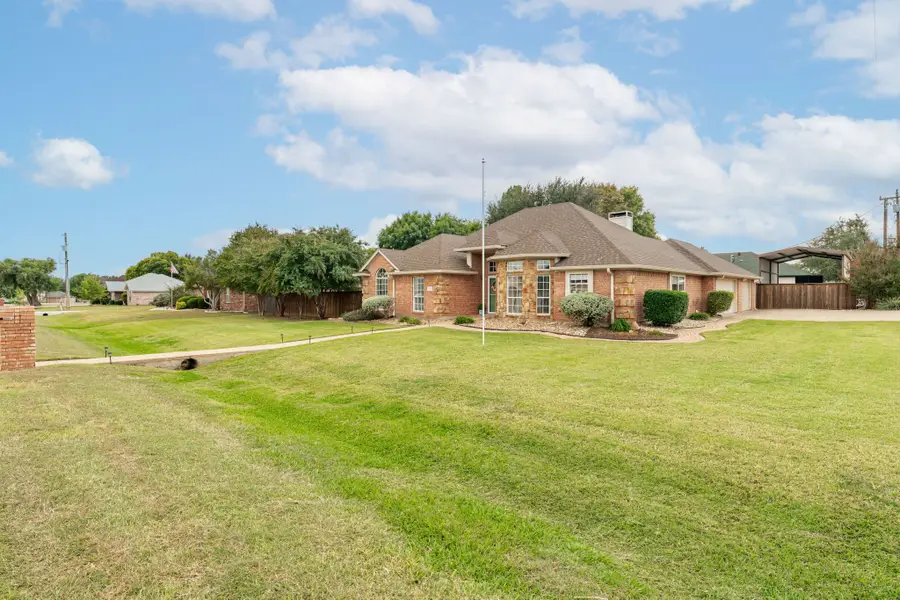3202 Walnut Creek Parkway, Granbury, TX 76049 - Image #3