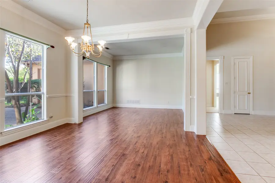 3813 Lost Creek Drive, Plano, TX 75074 - Image #3