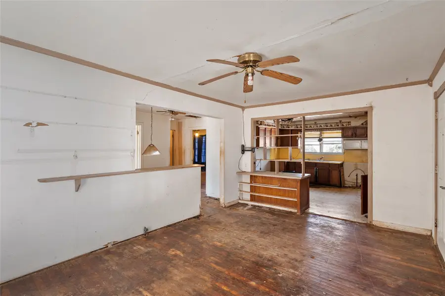 2520 Briarwood Lane, Bellmead, TX 76705 - Image #3