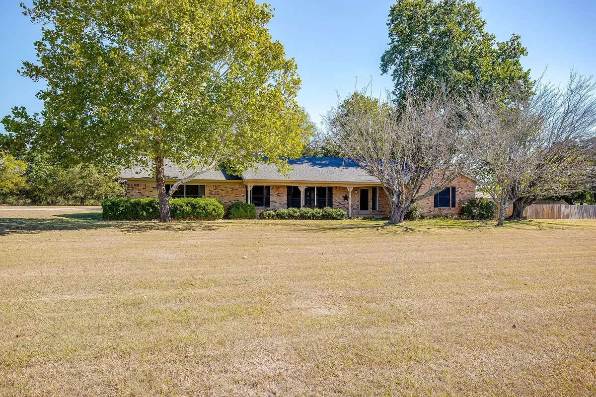 9053 S Highway 171, Grandview, TX 76050 - Image #1