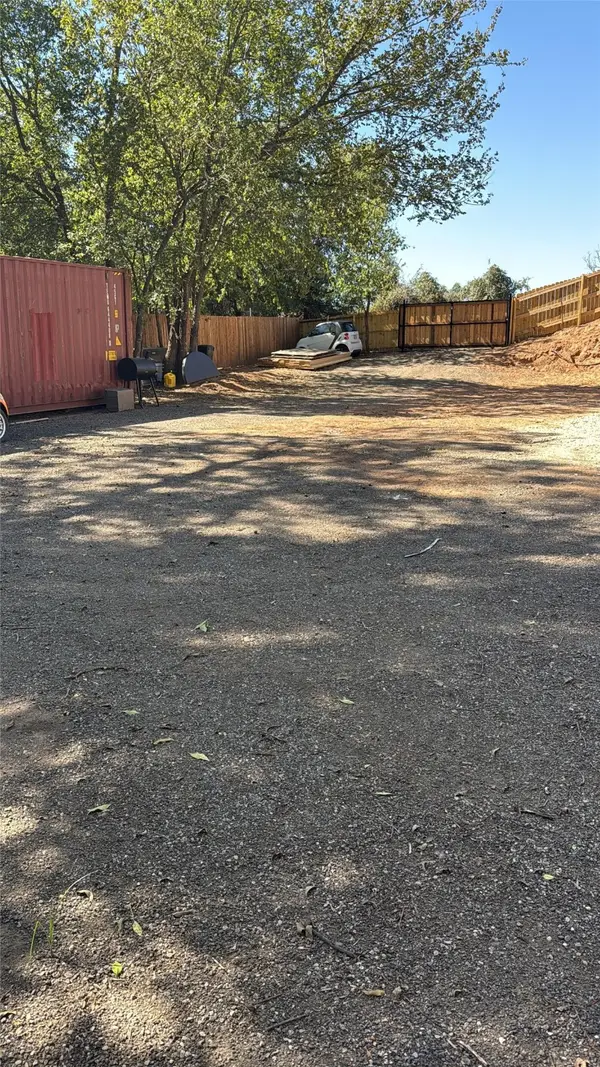 7056 Cherokee Trail, Weatherford, TX 76087