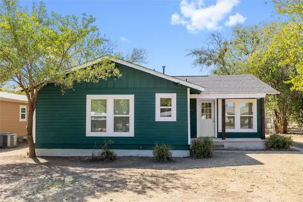 2105 4th Street, Brownwood, TX 76801