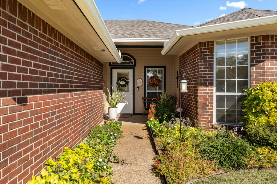 290 Norwood Drive, Woodway, TX 76712 - Image #2