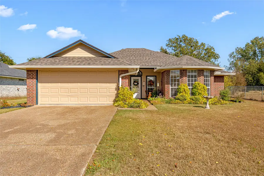 290 Norwood Drive, Woodway, TX 76712 - Image #3