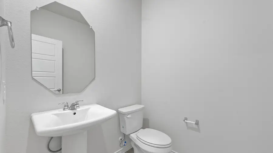 1917 Windy Banks Drive, Princeton, TX 75407 - Image #3