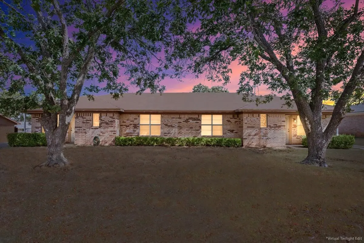 508 Karen Drive #512, Hewitt, TX 76643 - Image #1