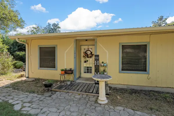 1013 Park Lake Drive, Bruceville Eddy, TX 76524