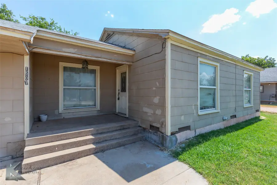 1507 Avenue M, Anson, TX 79501 - Image #3